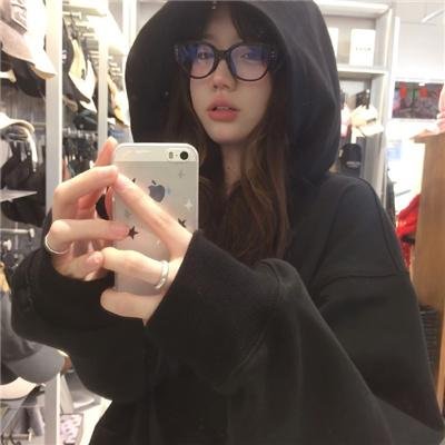 赫米特，或者女房东不喝茶
